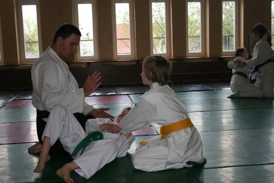 Dzieci na treningu Aikido